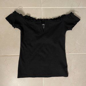 Aero Black Off-the-Shoulder Crop Top